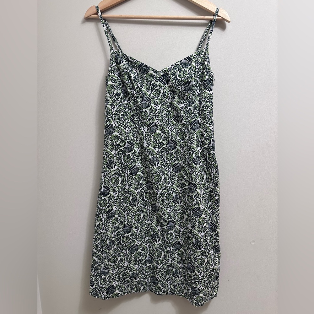 RW&Co Floral Spaghetti Strap Dress Size Medium